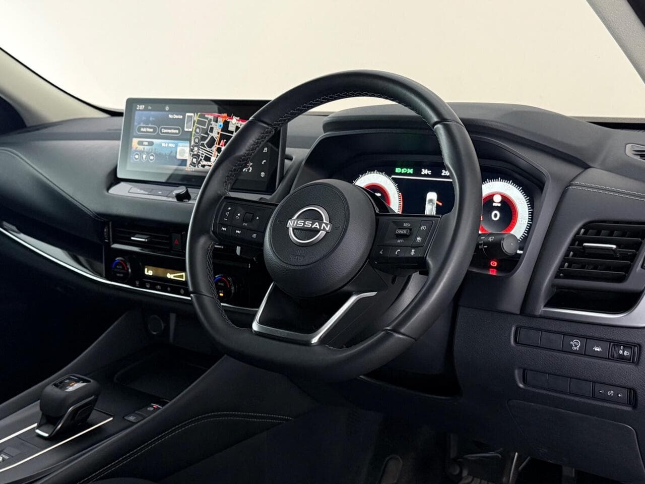Nissan Qashqai thumbnail Steering Wheel