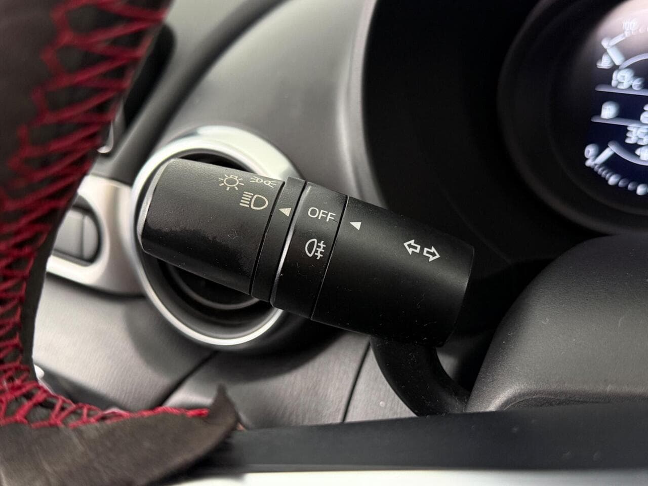 Fiat 124 Spider thumbnail Misc Controls