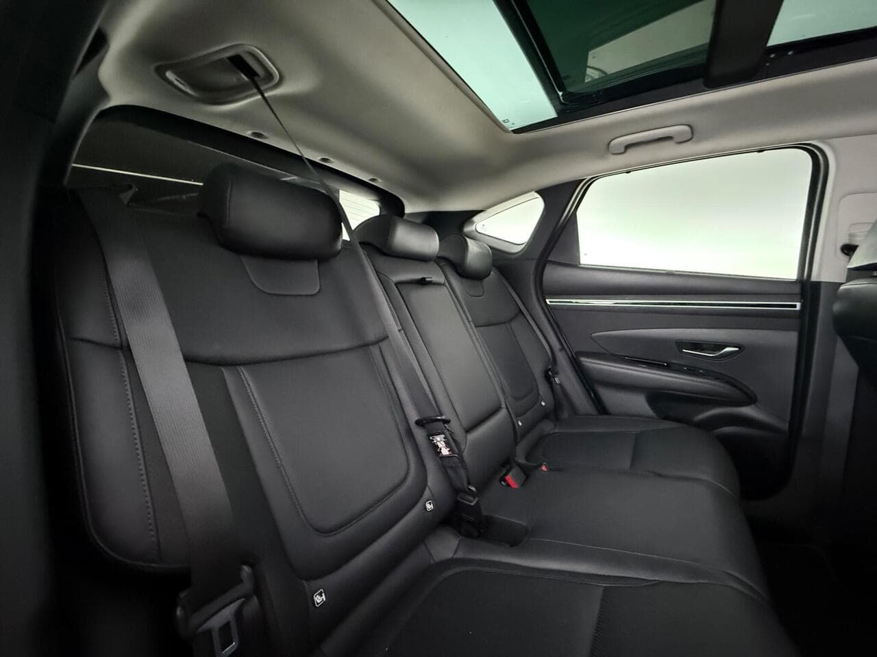 Hyundai TUCSON thumbnail Seats Rear