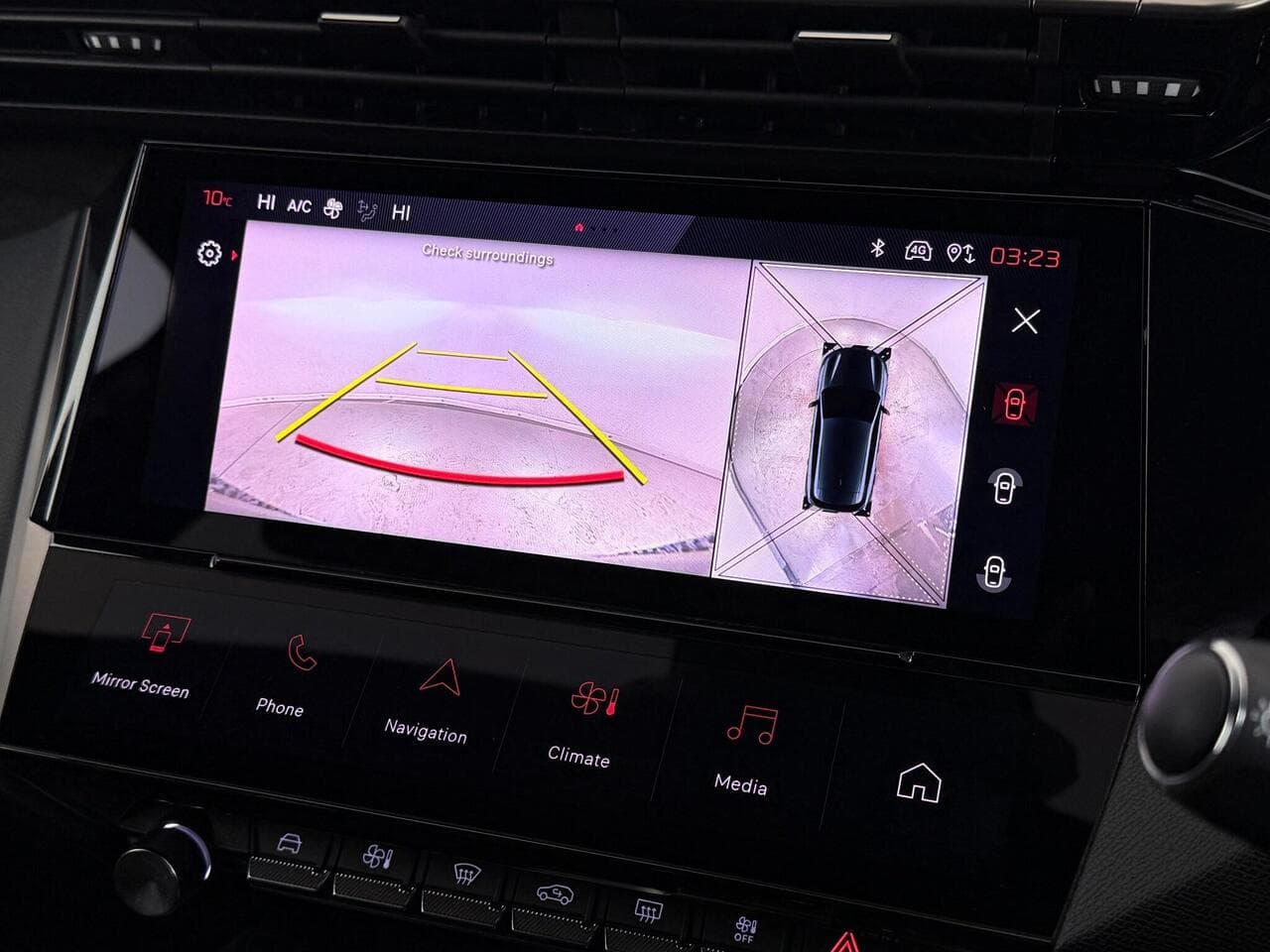 Peugeot 308 thumbnail Infotainment System