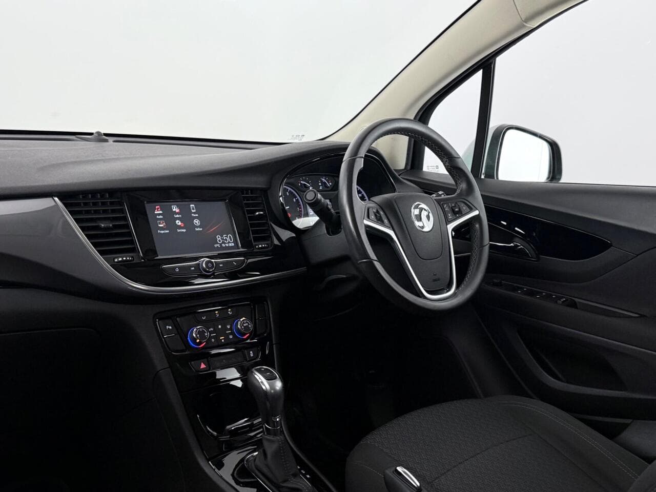 Vauxhall Mokka X thumbnail Interior Front