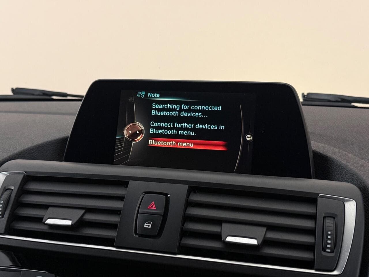 BMW 1 Series thumbnail Infotainment System