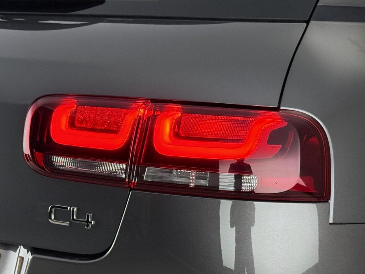 Citroen C4 Cactus thumbnail Lights Rear