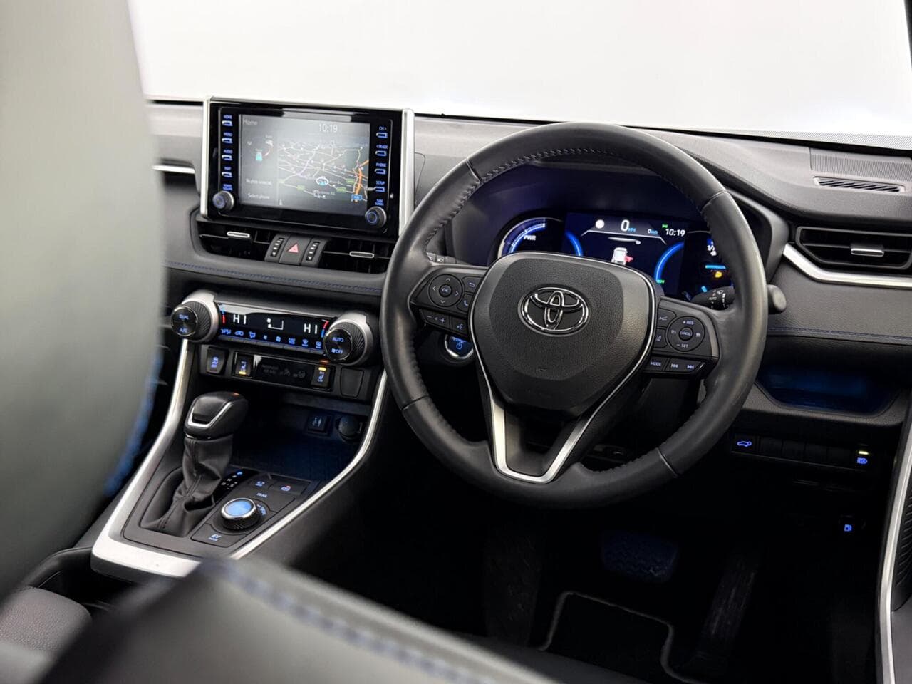 Toyota RAV4 thumbnail Steering Wheel