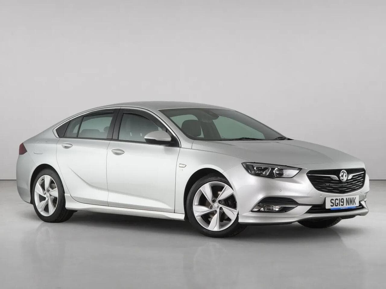 Vauxhall Insignia - Vauxhall Insignia 1.5i Turbo GPF SRi VX Line Nav Grand Sport 5dr Petrol Manual Euro 6 (s/s) (165 ps)