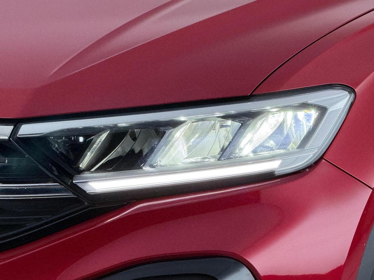 Volkswagen T-Roc thumbnail Lights Front