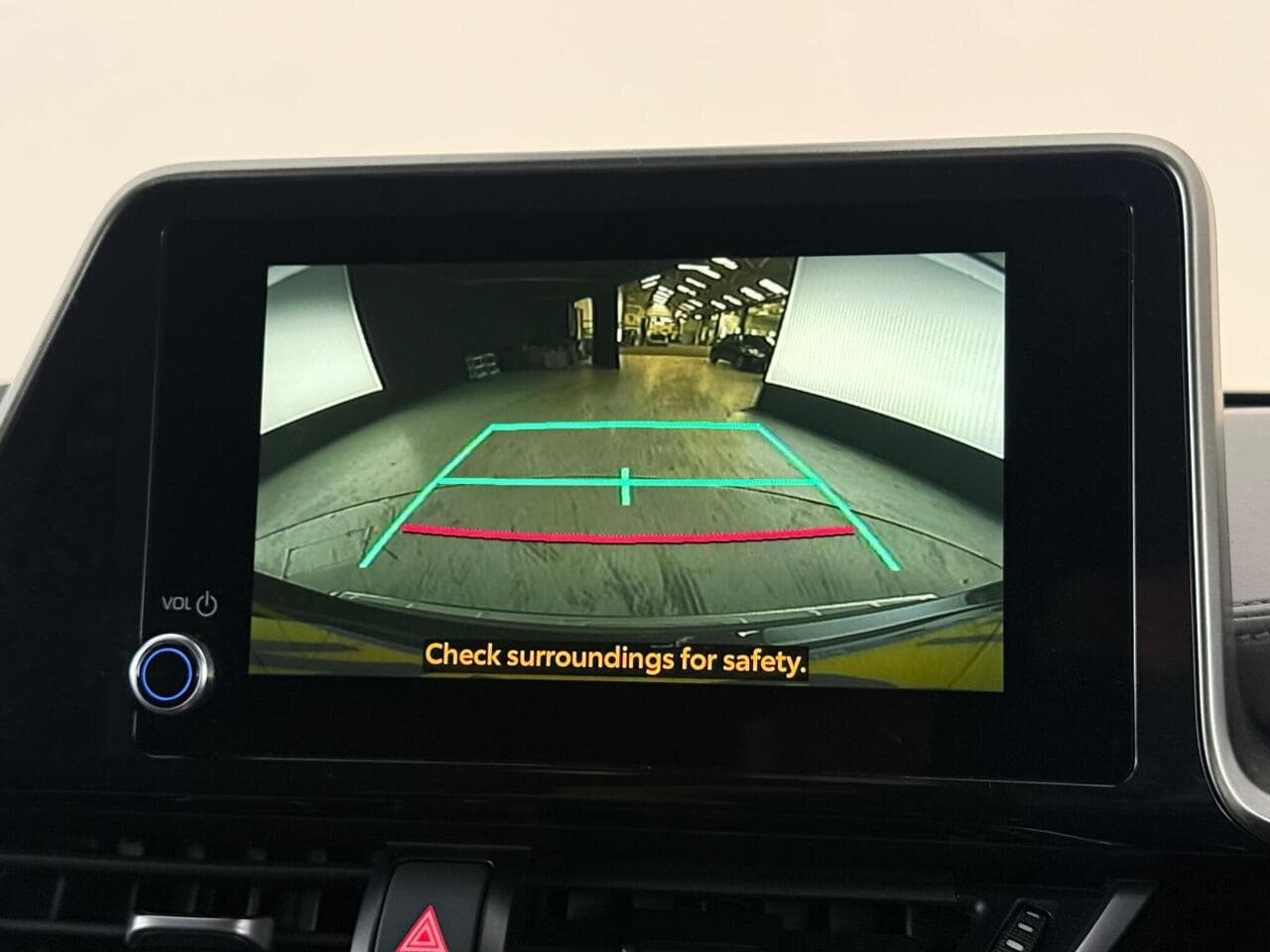 Toyota C-HR thumbnail Infotainment System