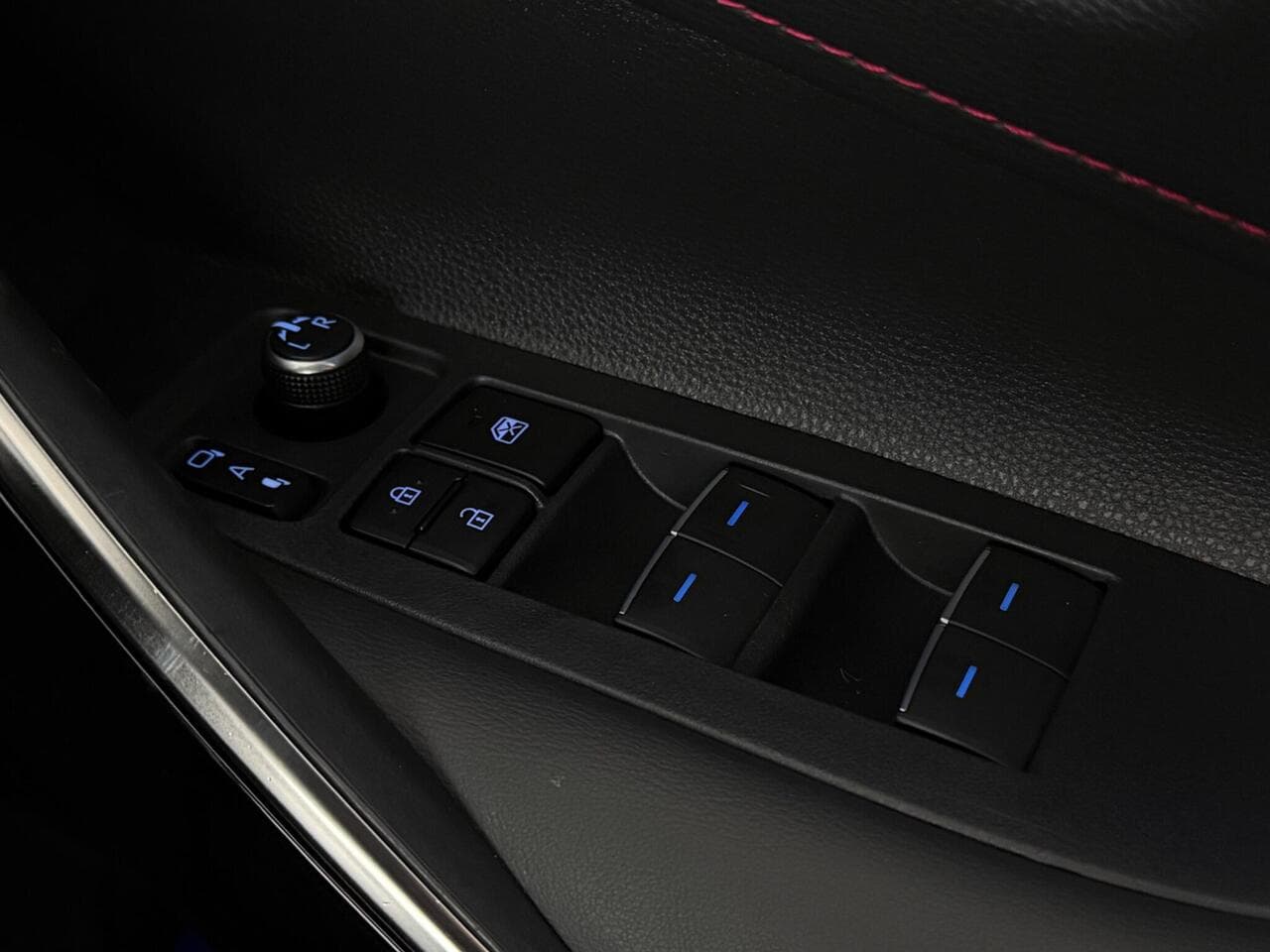 Toyota Corolla thumbnail Misc Controls
