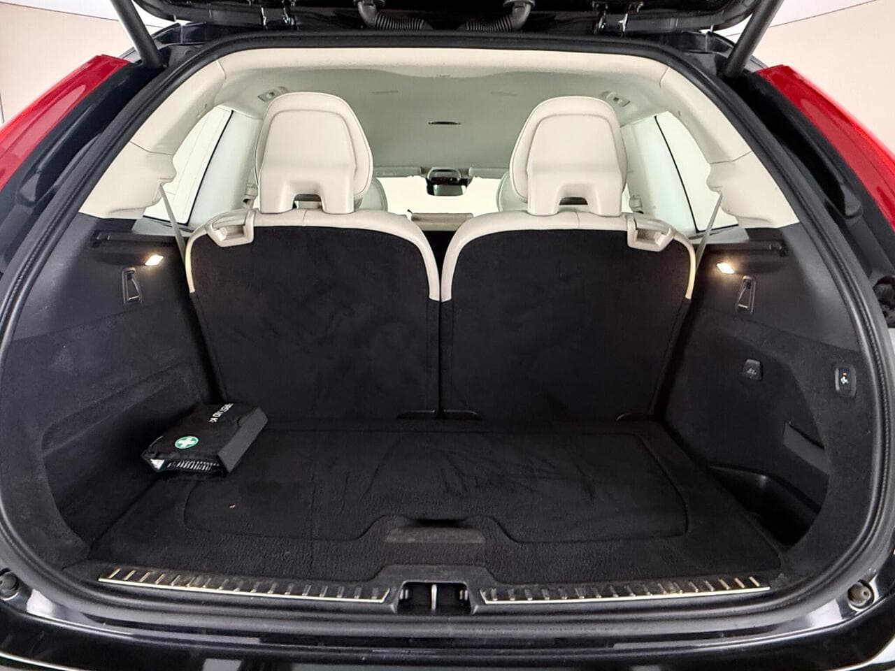 Volvo XC90 thumbnail Boot