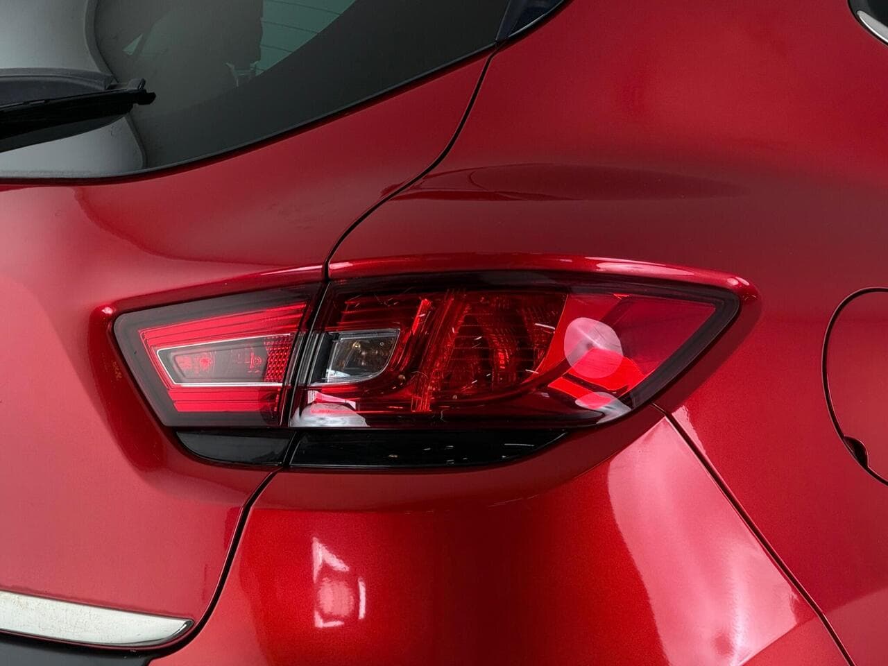 Renault Clio thumbnail Lights Front