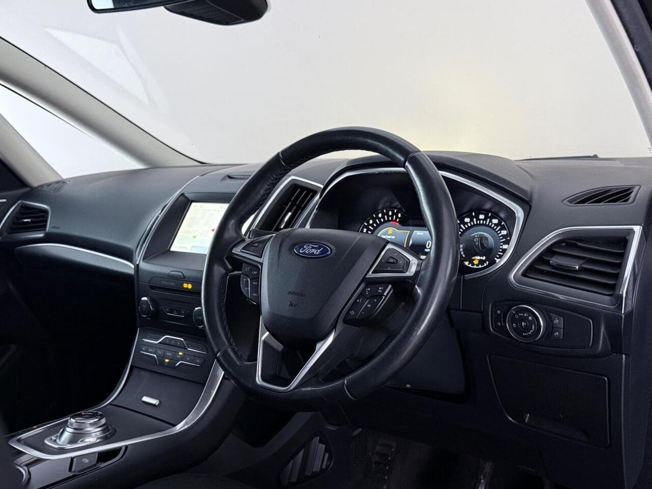 Ford Galaxy thumbnail Interior Front