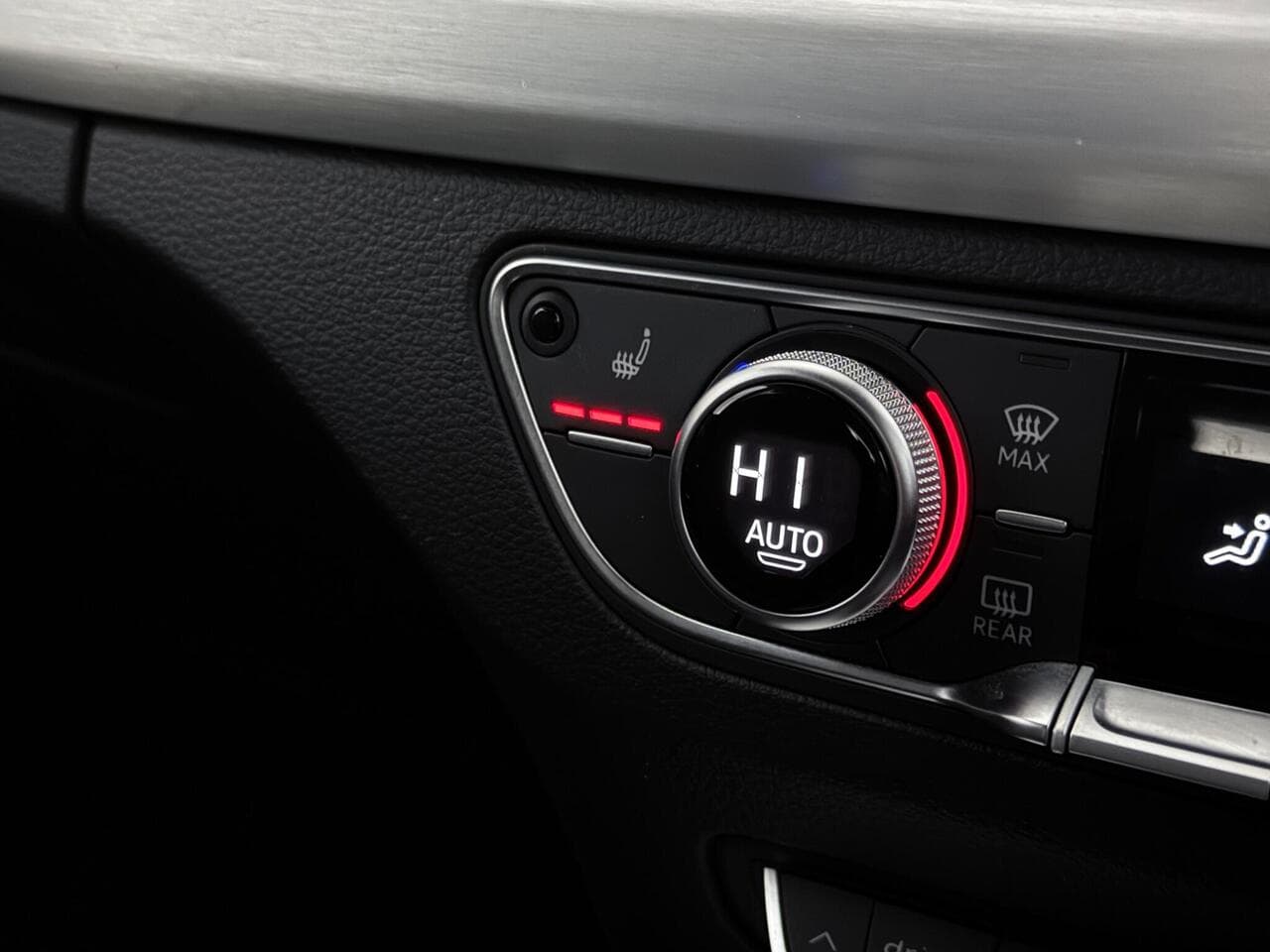 Audi Q5 thumbnail Misc Controls