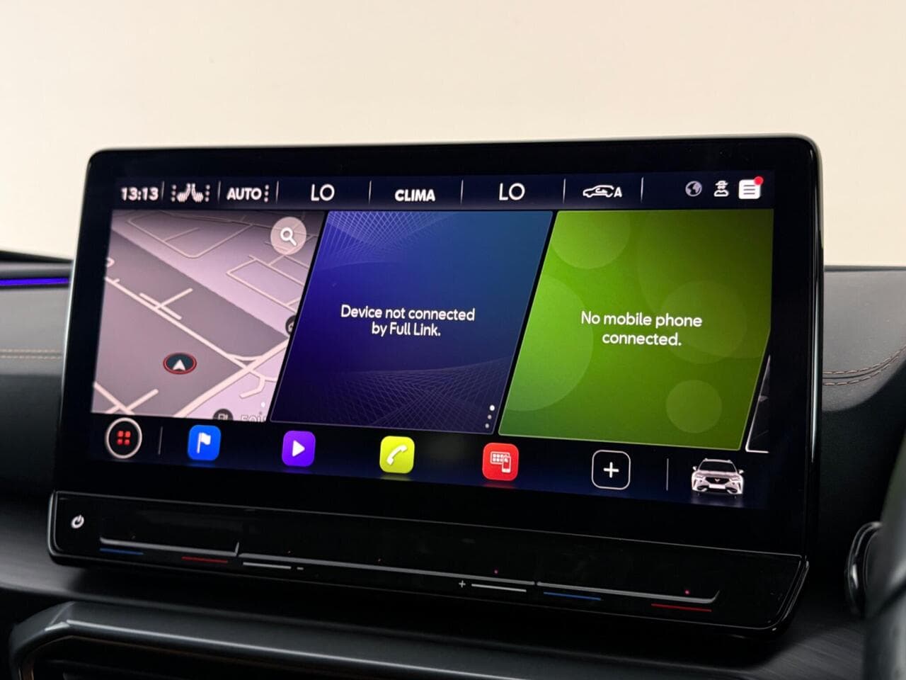 CUPRA Formentor thumbnail Infotainment System