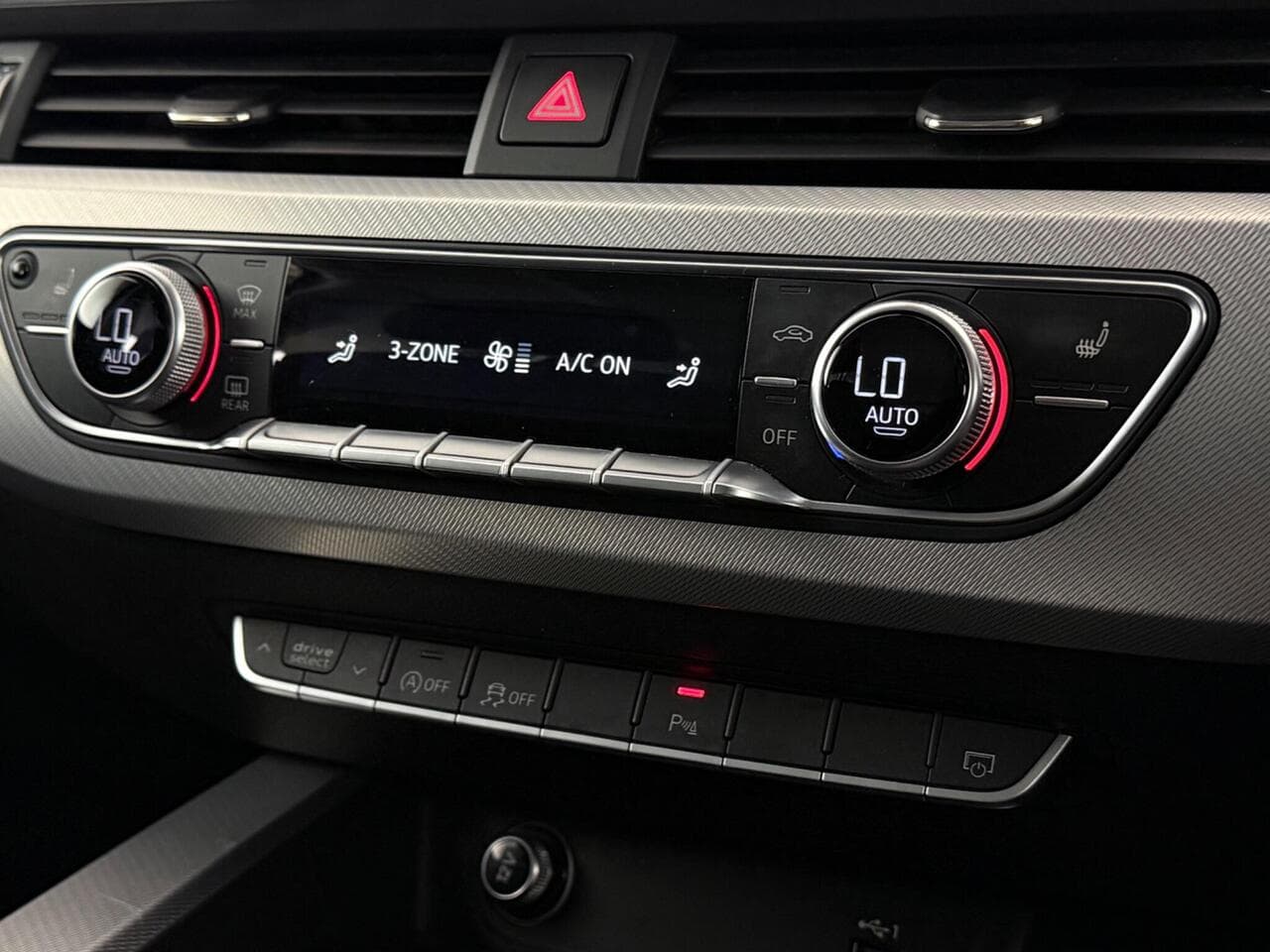Audi A4 Avant thumbnail Misc Controls
