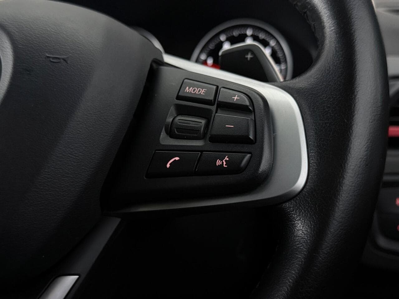 BMW X1 thumbnail Misc Controls
