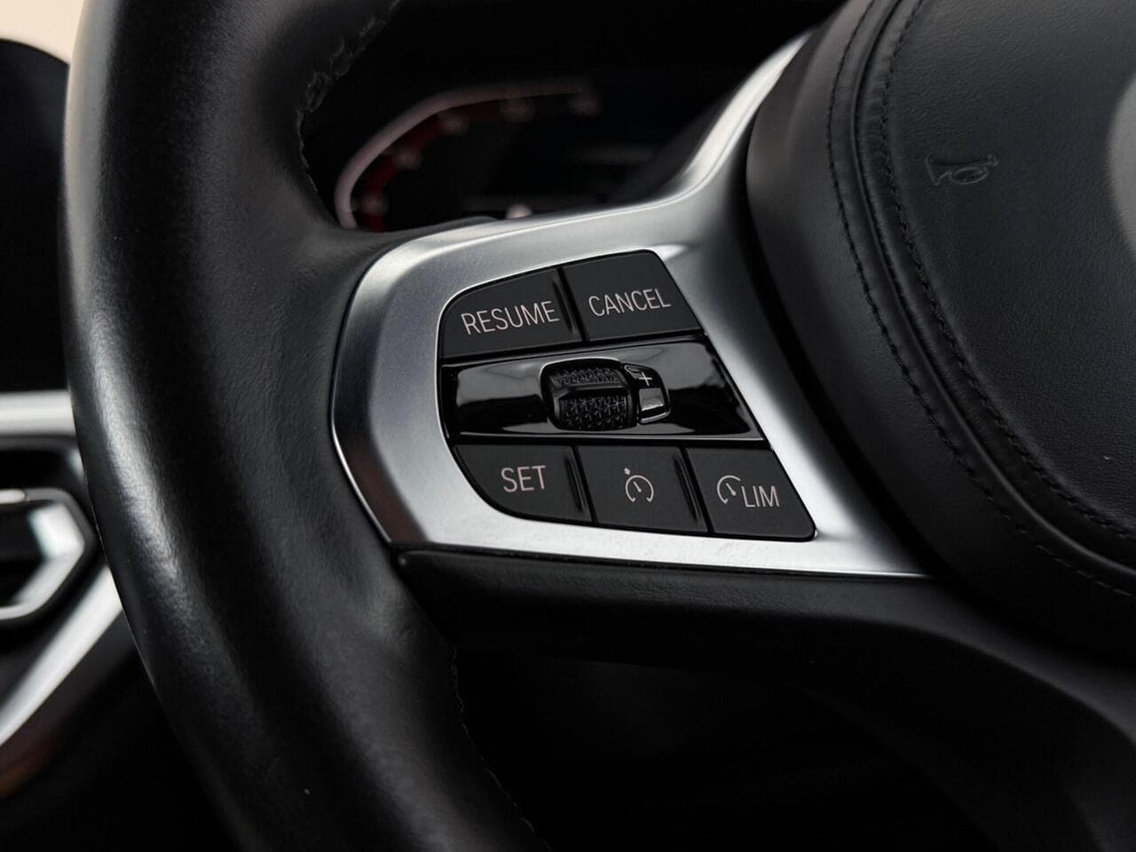 BMW 3 Series thumbnail Misc Controls