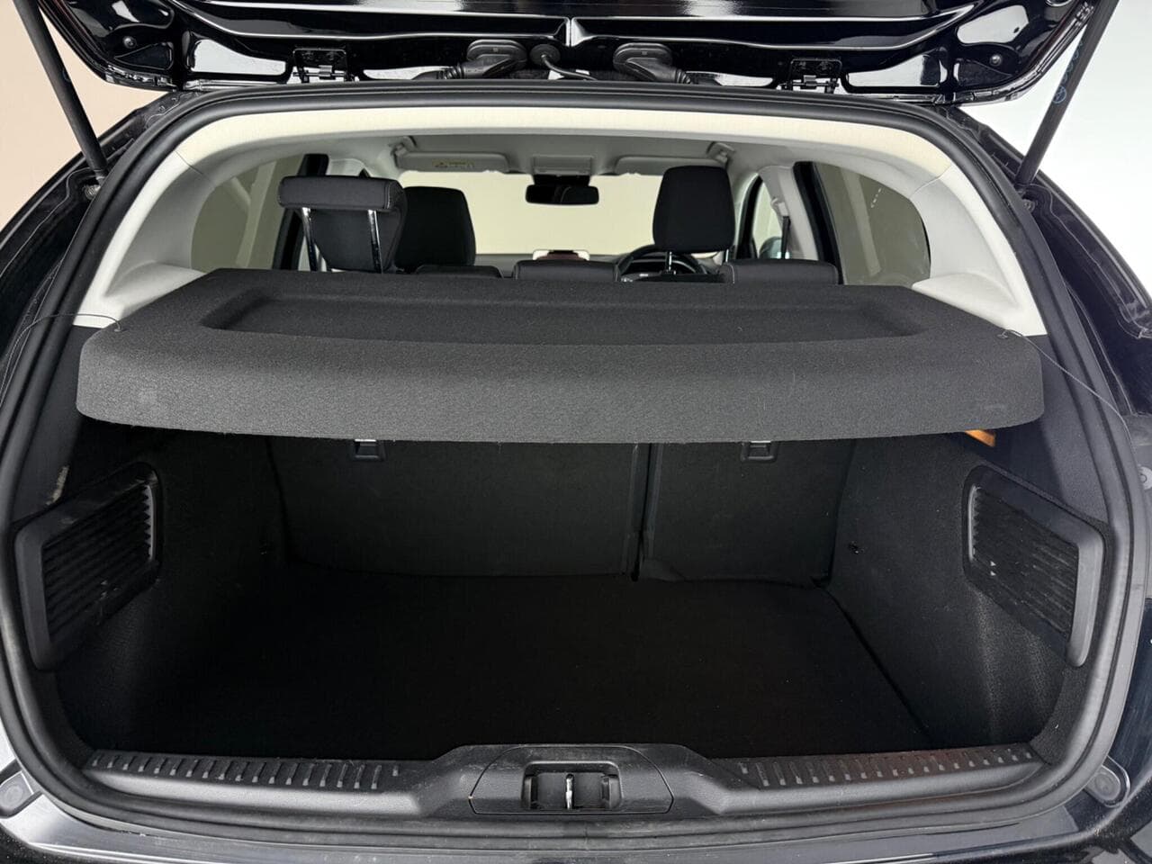 Ford Focus thumbnail Boot
