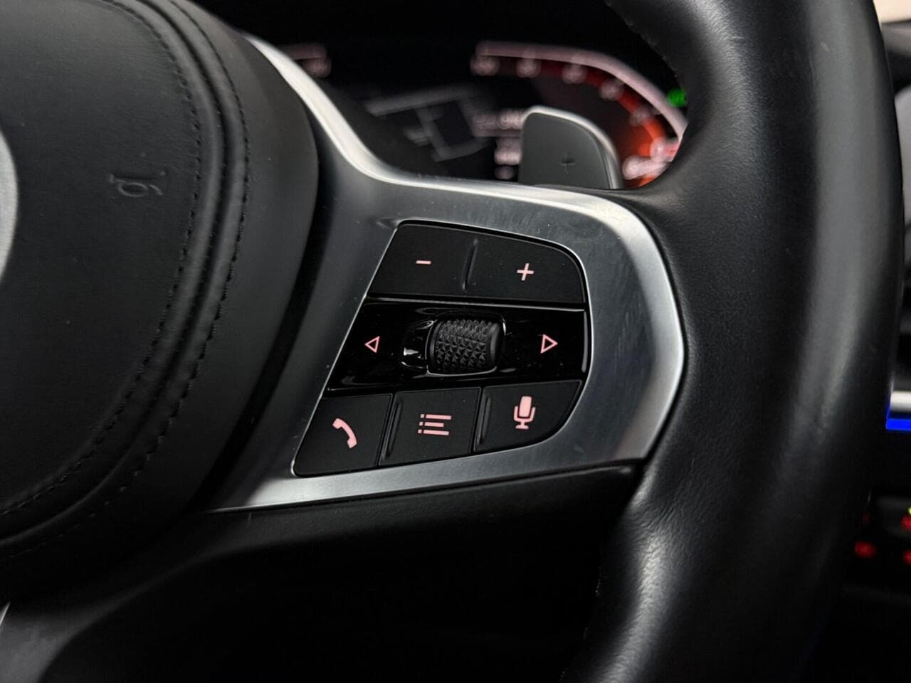 BMW 3 Series thumbnail Misc Controls