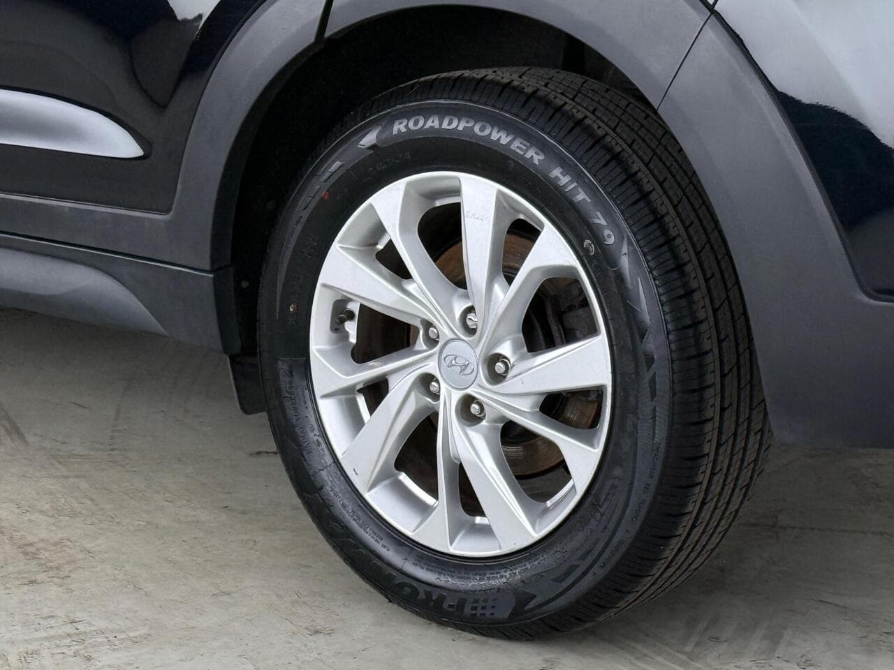 Hyundai TUCSON thumbnail Wheel