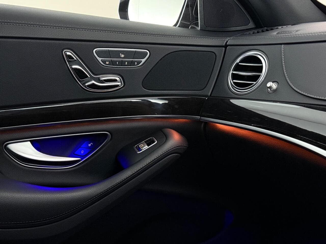 Mercedes-Benz S Class thumbnail Misc Controls