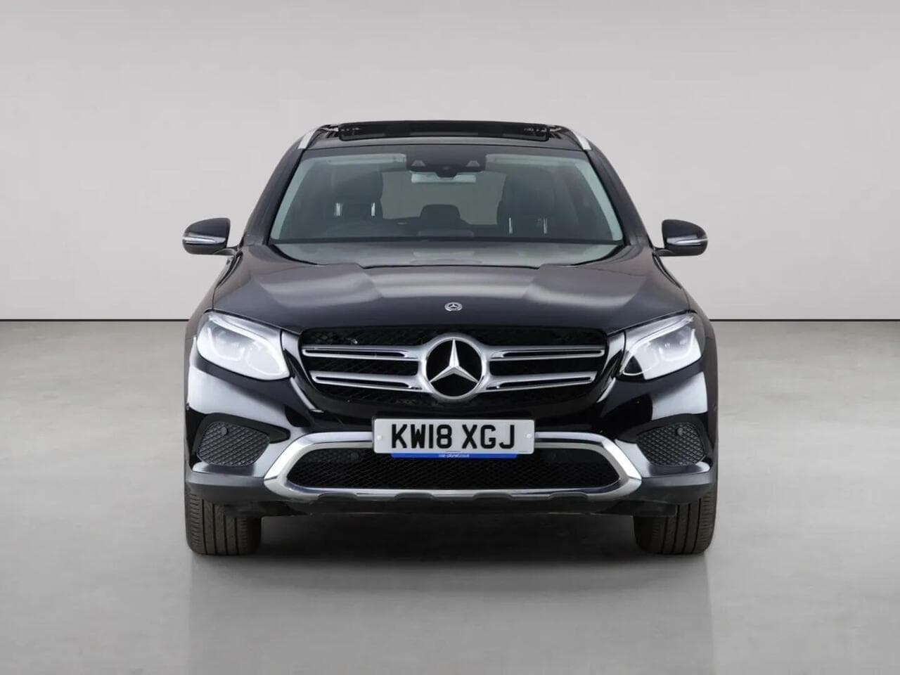 Mercedes-Benz GLC thumbnail Front