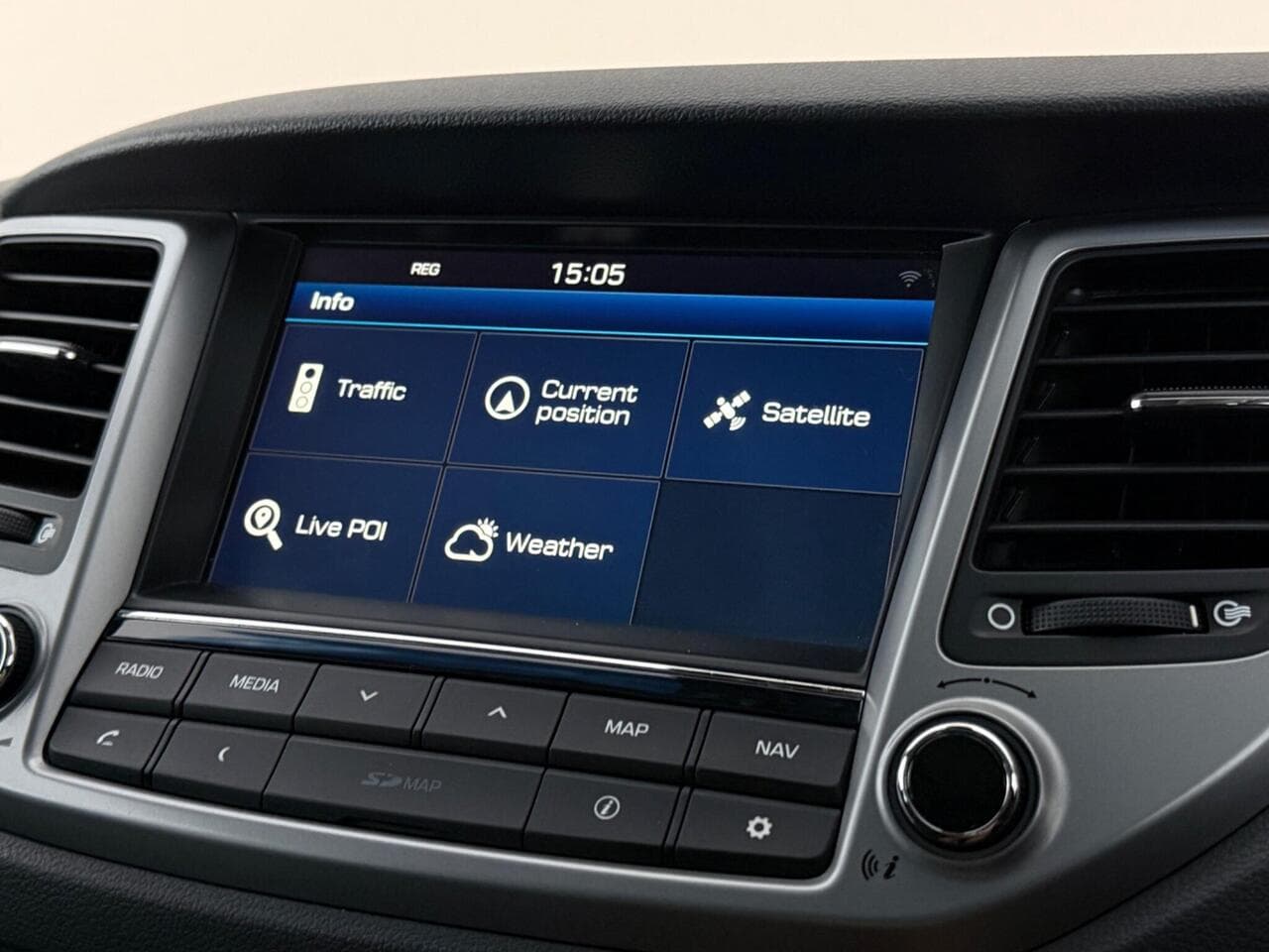 Hyundai TUCSON thumbnail Infotainment System