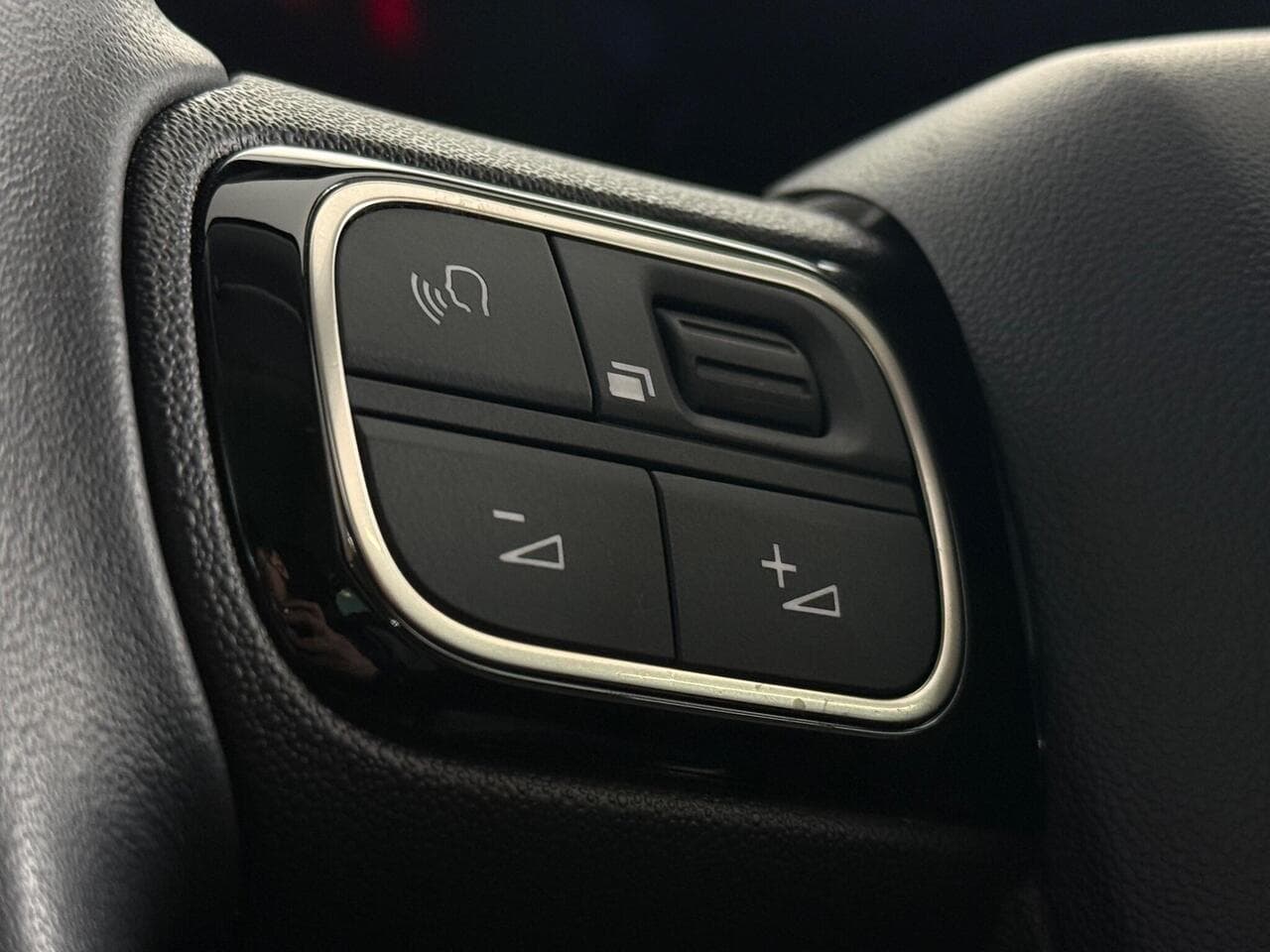 Citroen C3 Aircross thumbnail Misc Controls