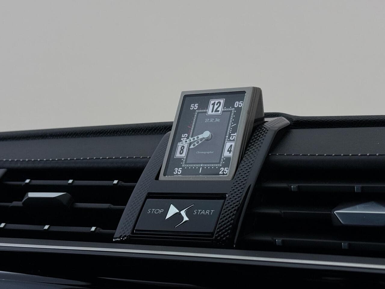 DS AUTOMOBILES DS 7 CROSSBACK thumbnail Inconclusive