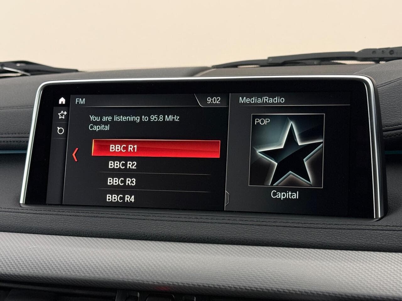 BMW X6 thumbnail Infotainment System