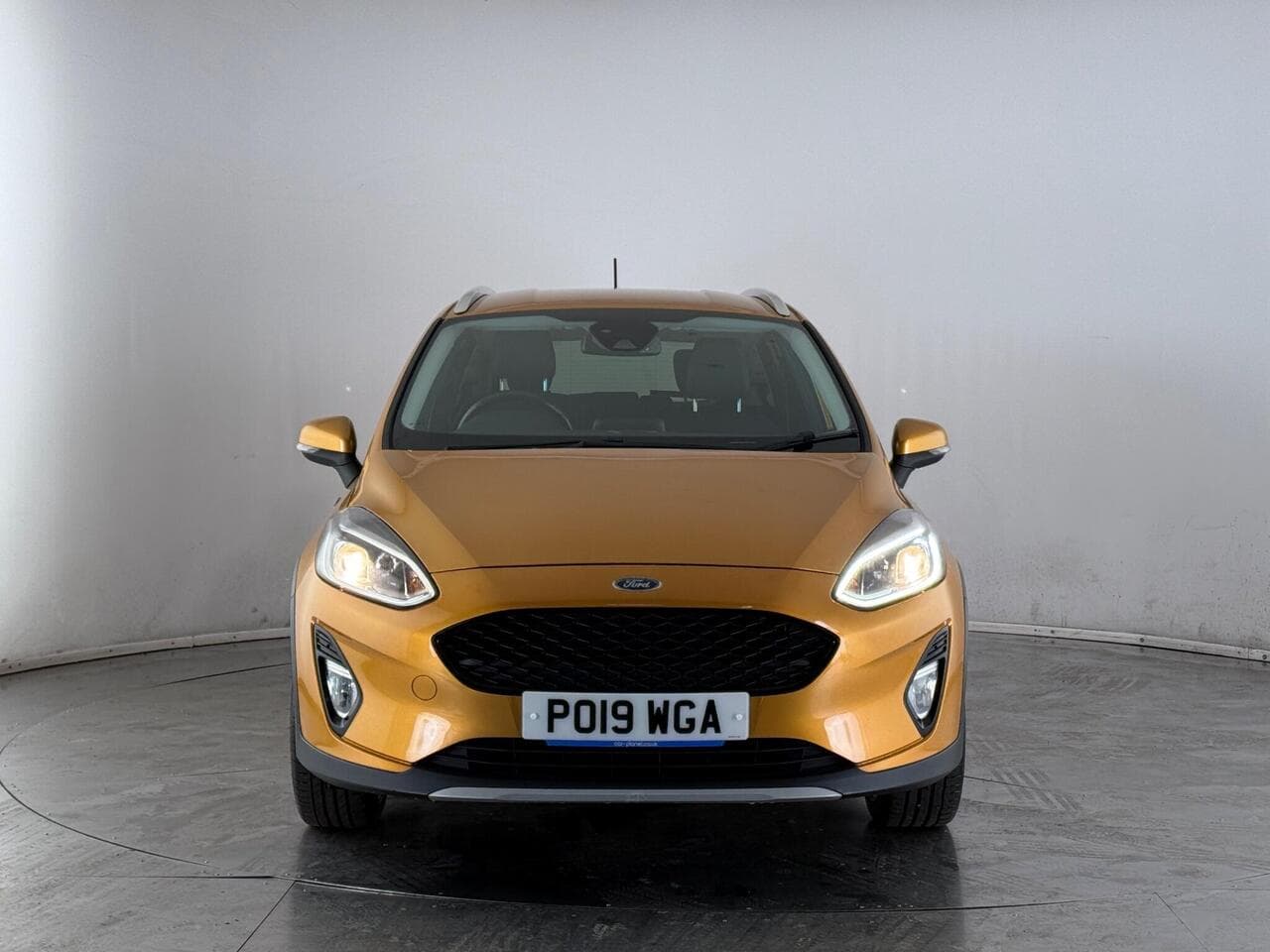 Ford Fiesta thumbnail Front