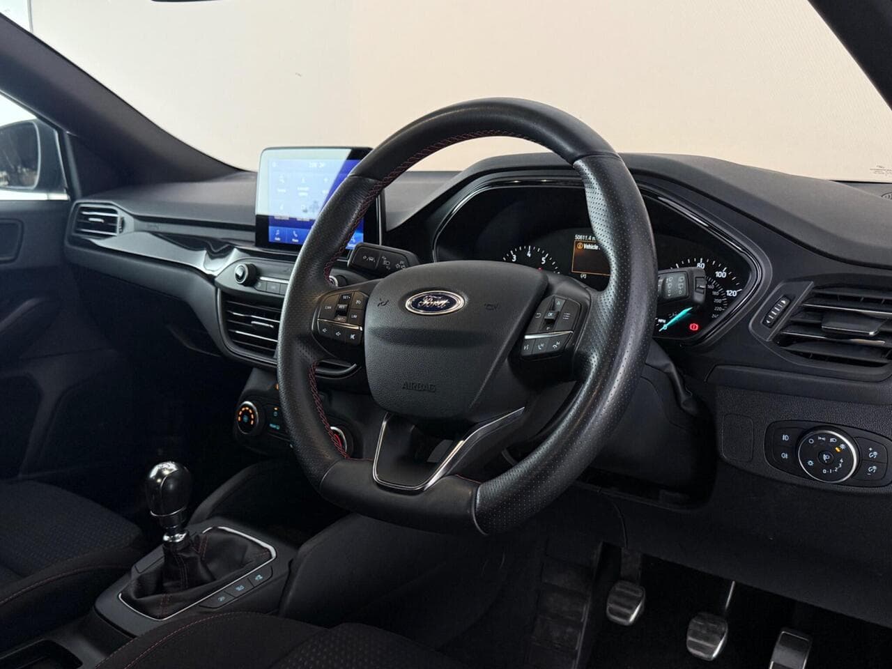 Ford Focus thumbnail Interior Front