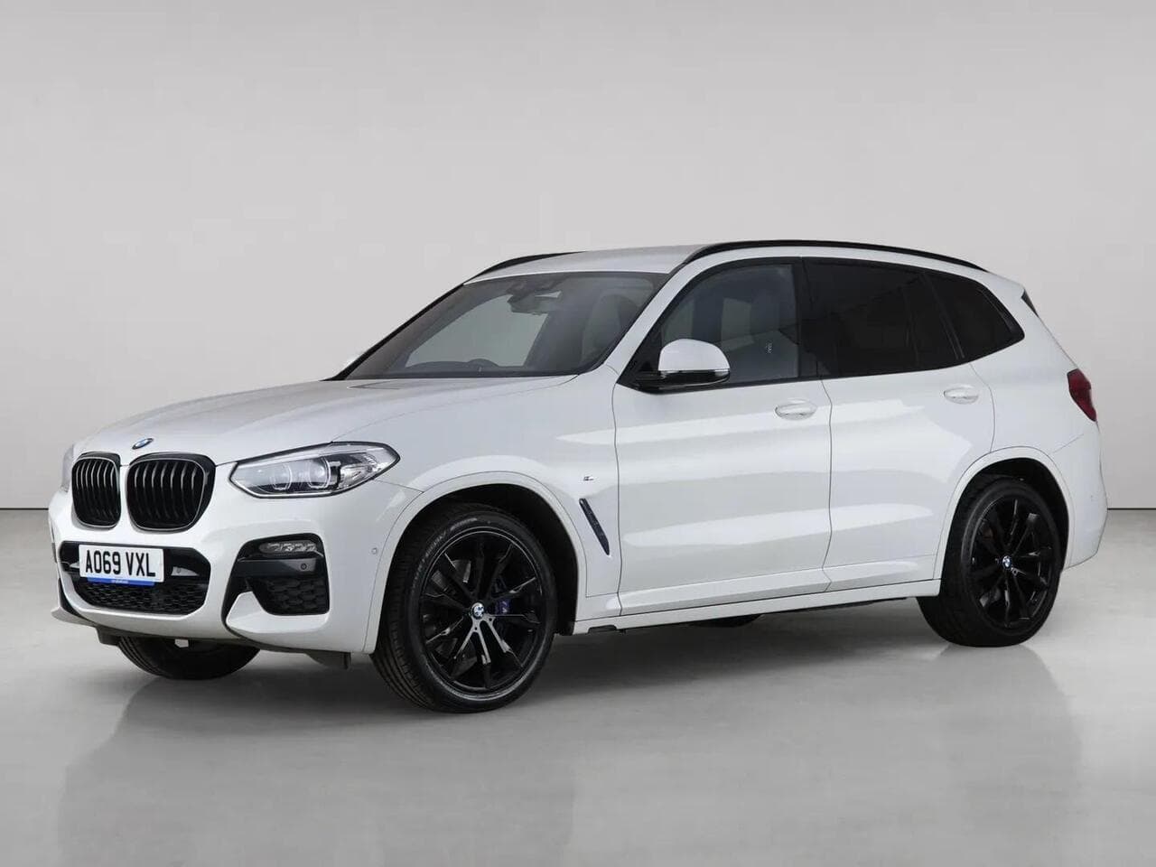 BMW X3 thumbnail Front Left