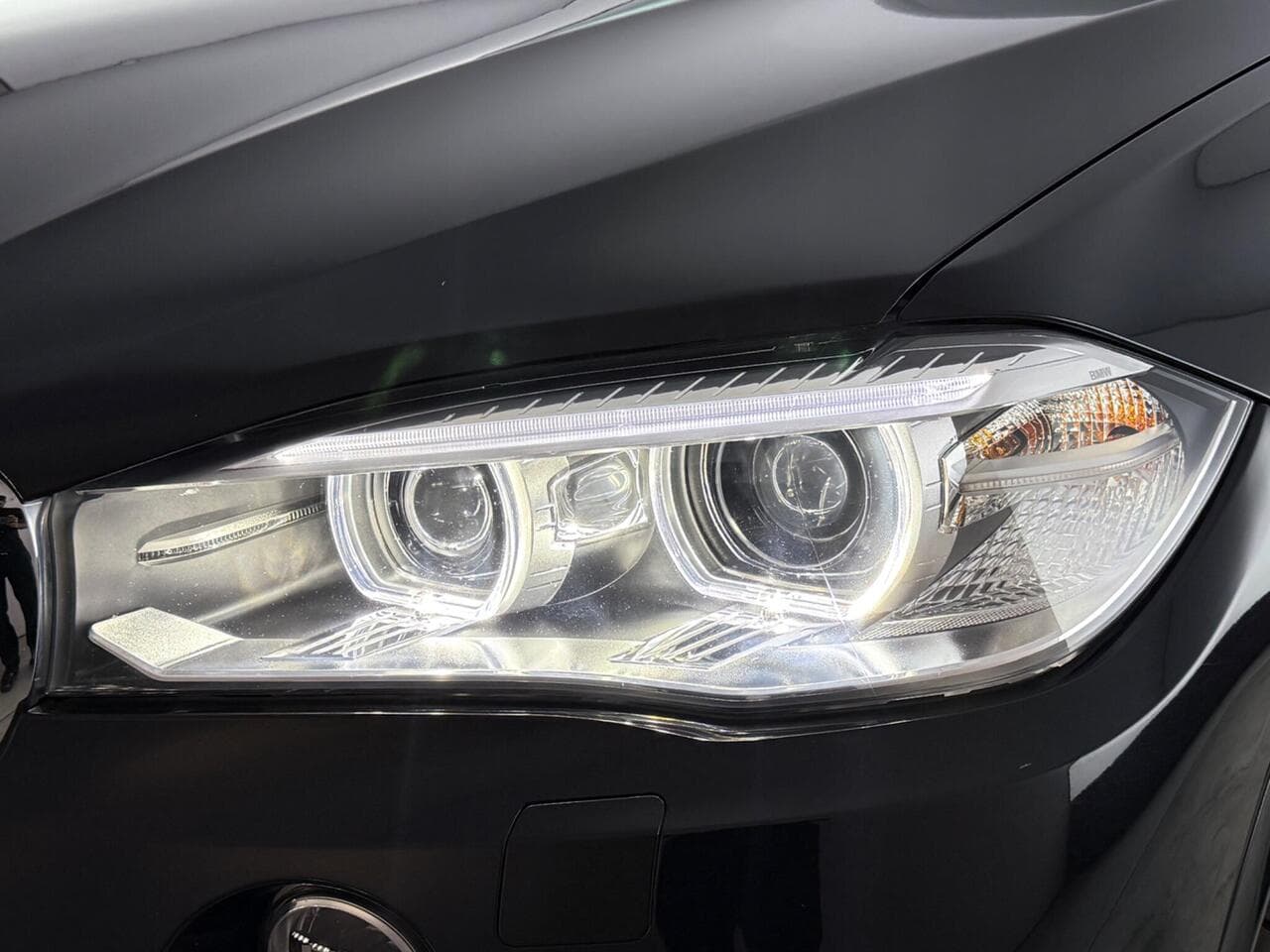 BMW X5 thumbnail Lights Front