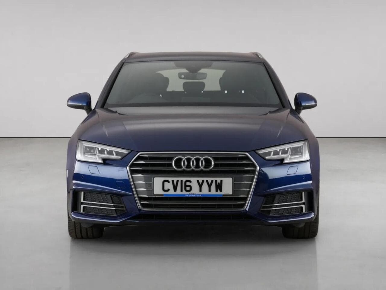 Audi A4 Avant thumbnail Front