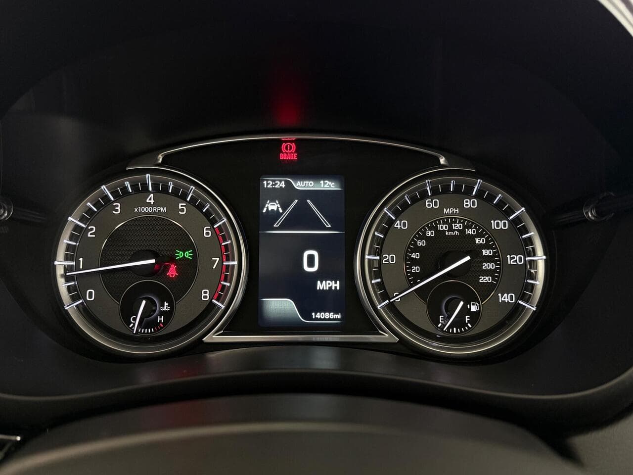 Suzuki S-Cross thumbnail Driver Instruments