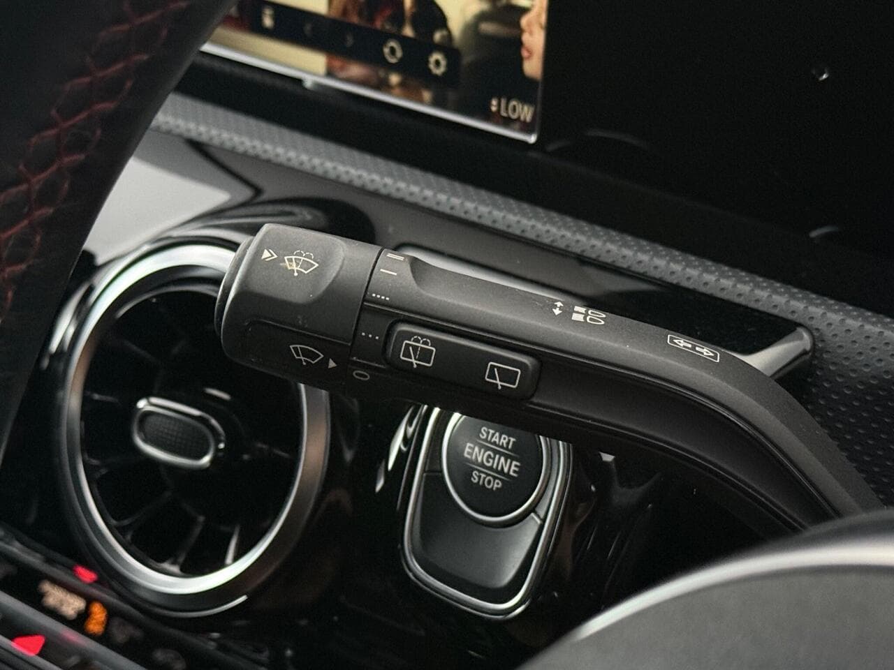 Mercedes-Benz A Class thumbnail Misc Controls