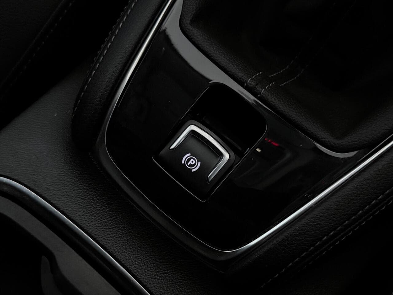 Vauxhall Grandland X thumbnail Misc Controls