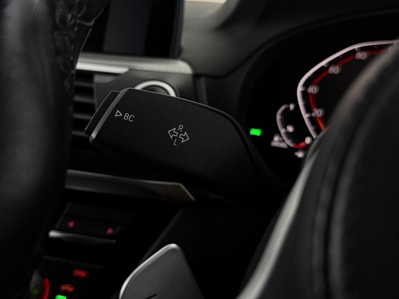 BMW X3 thumbnail Misc Controls