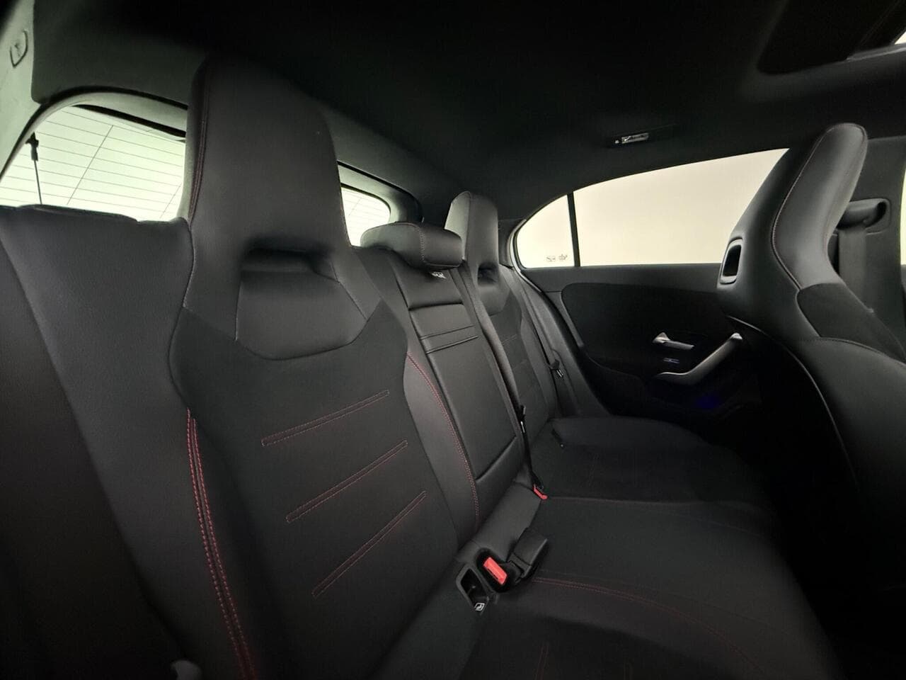 Mercedes-Benz A Class thumbnail Seats Rear