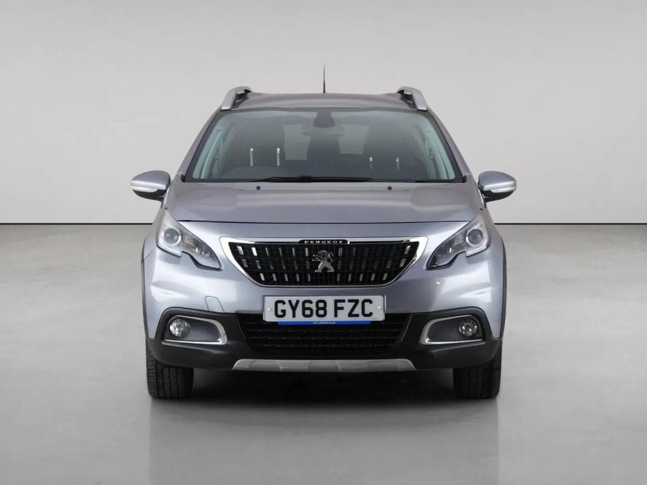 Peugeot 2008 thumbnail Front