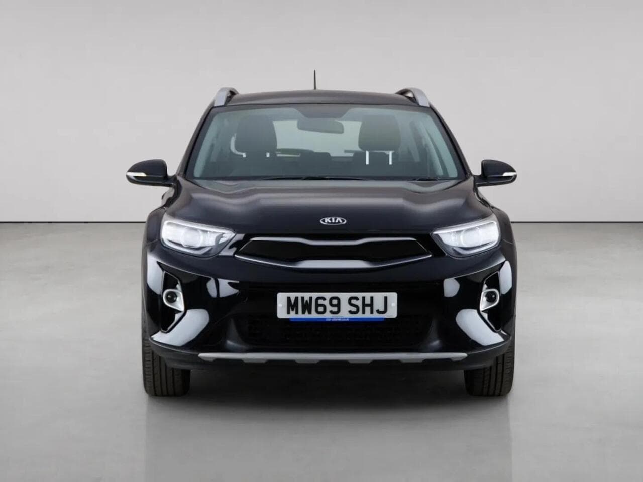 Kia Stonic thumbnail Front