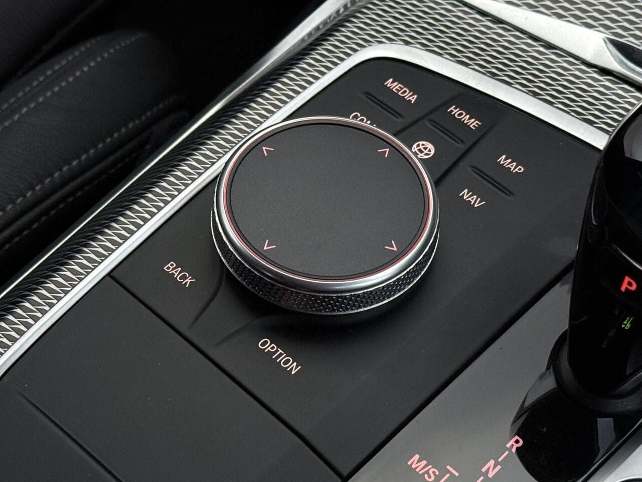 BMW 3 Series thumbnail Misc Controls