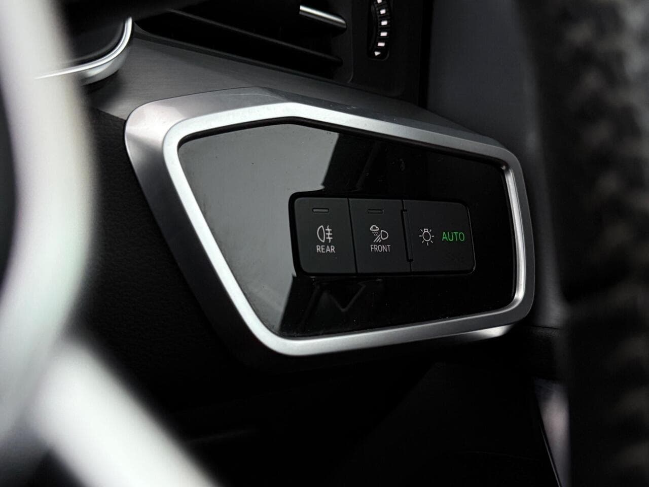 Audi A6 Avant thumbnail Misc Controls
