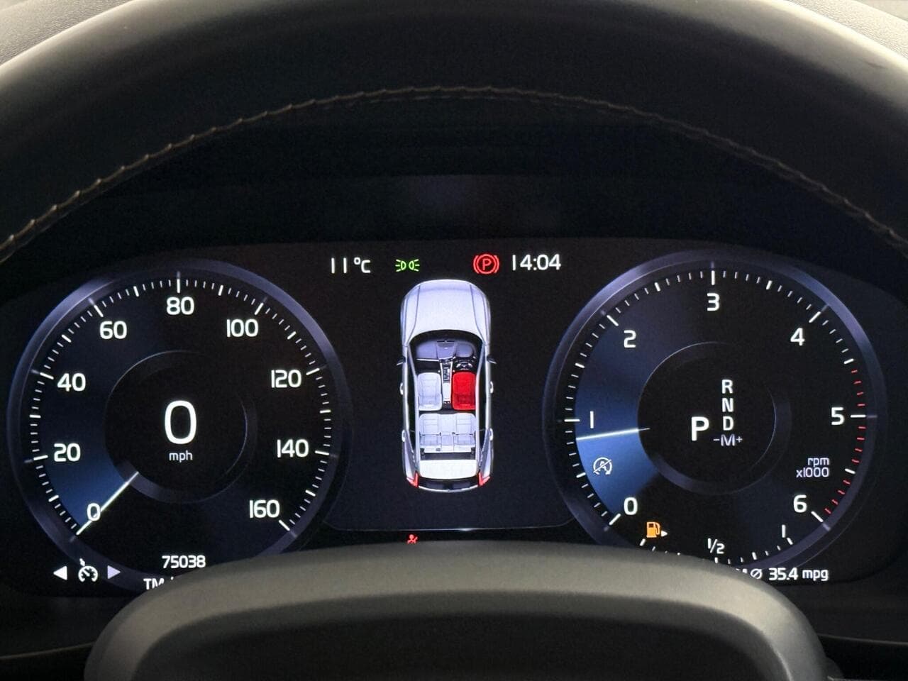 Volvo XC40 thumbnail Driver Instruments