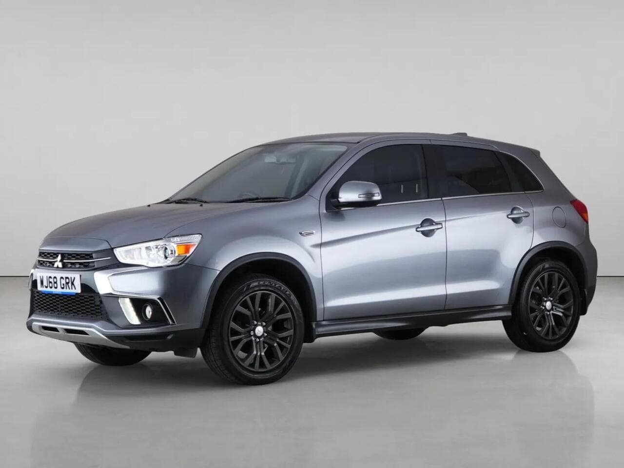 Mitsubishi ASX thumbnail Front Left
