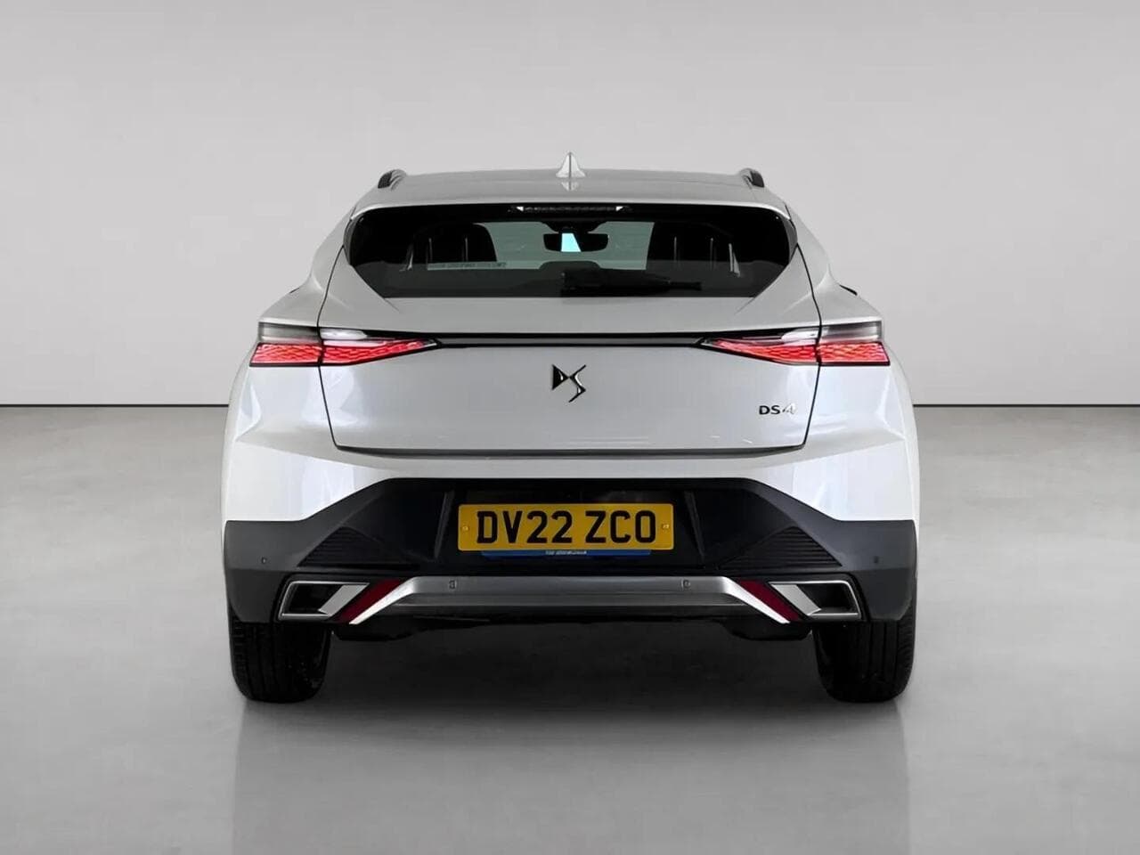 DS AUTOMOBILES DS 4 thumbnail Rear