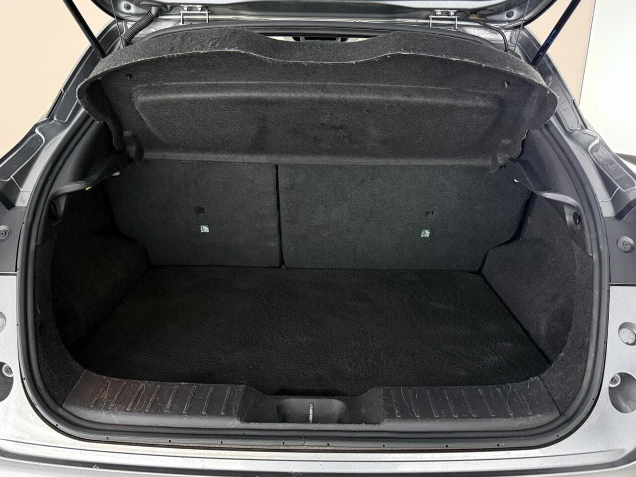 Nissan Juke thumbnail Boot