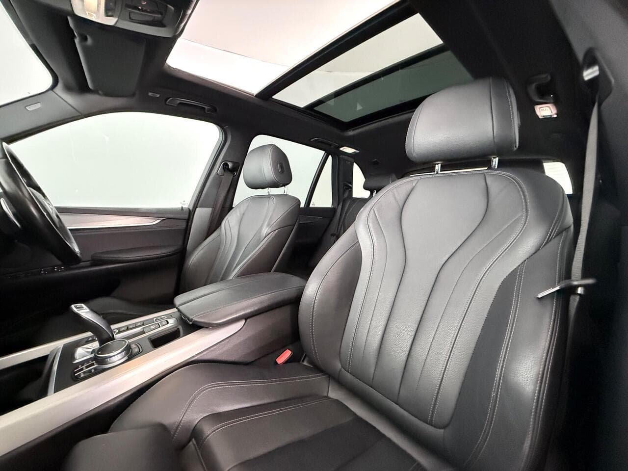 BMW X5 thumbnail Seat Front Passenger