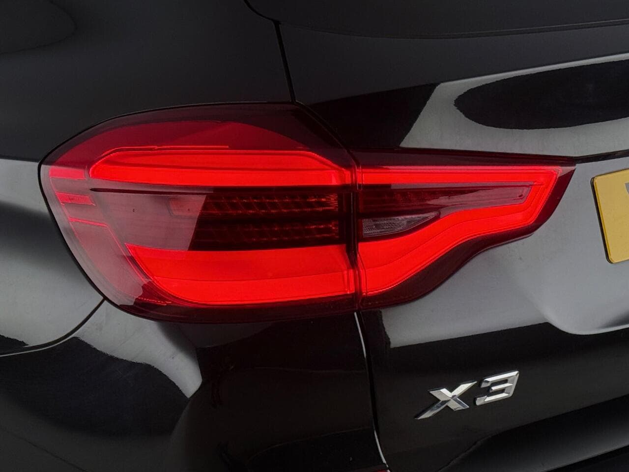 BMW X3 thumbnail Lights Rear