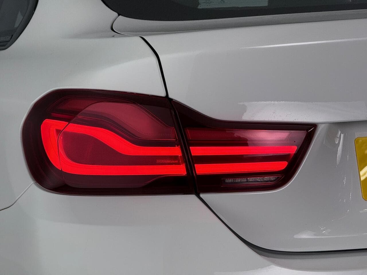 BMW 4 Series Gran Coupe thumbnail Lights Rear